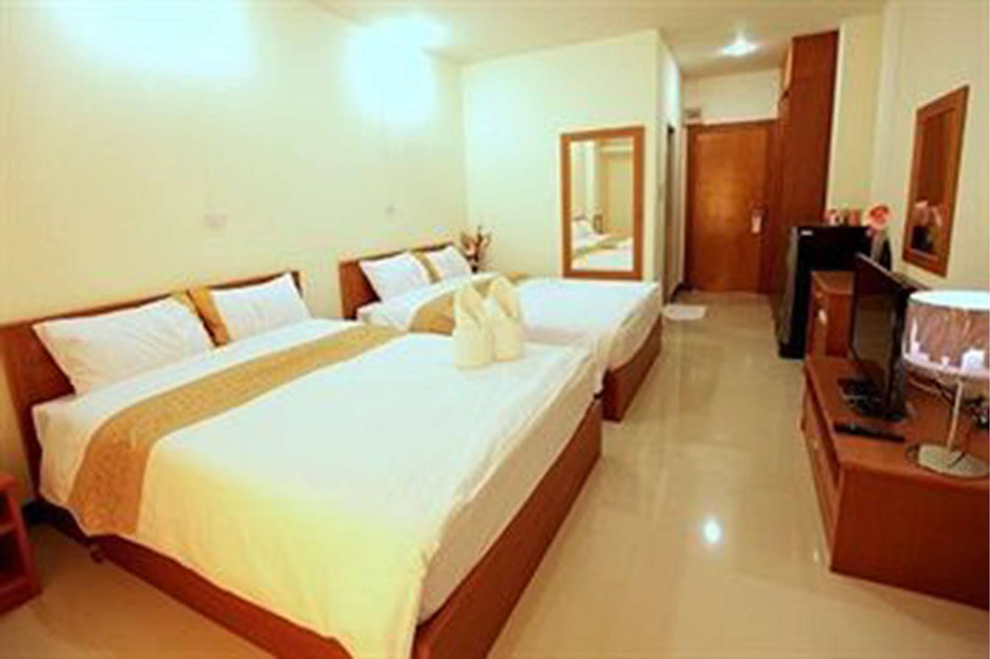 Rafael Hotel And Mansion Bangkok - Sha Extra Plus Certified Eksteriør billede